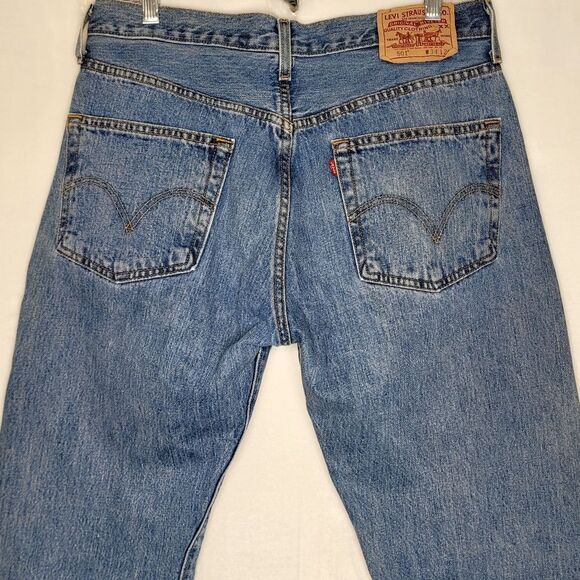 Vintage Y2K Levi's 501 Jeans Size 34 - Picture 4 of 11